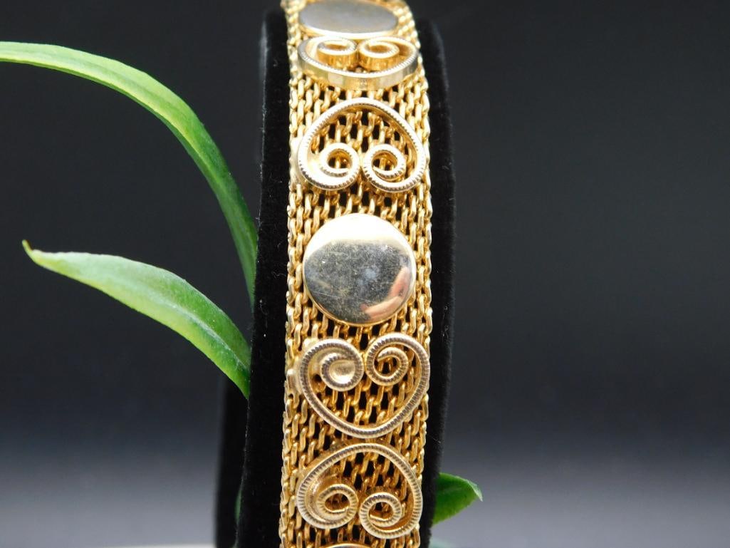 BRACELET (1 of 2)