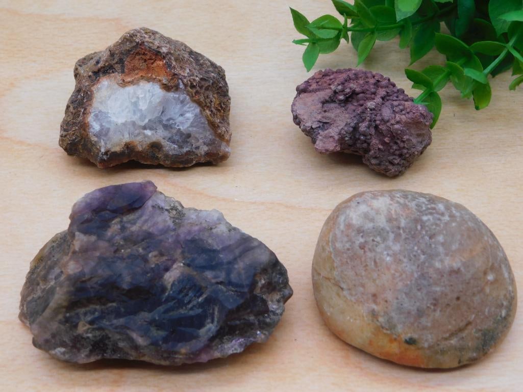 MIXED LOT ROCK STONE LAPIDARY SPECIMEN: MIXED LOT ROCK STONE LAPIDARY SPECIMEN