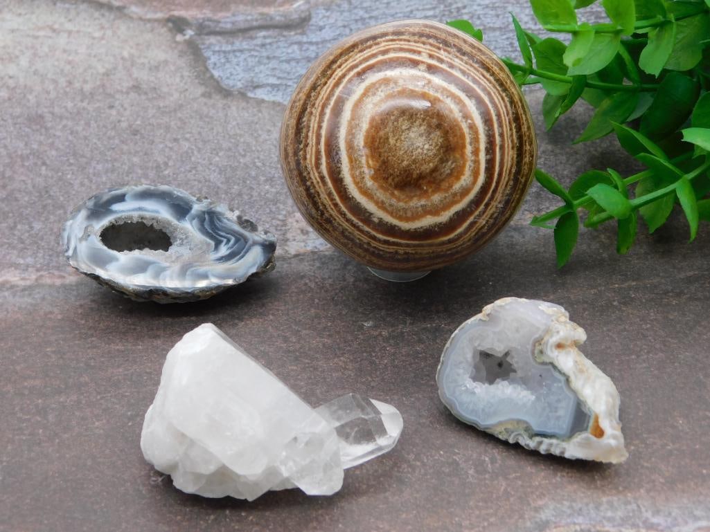 MIXED LOT ROCK STONE LAPIDARY SPECIMEN: MIXED LOT ROCK STONE LAPIDARY SPECIMEN