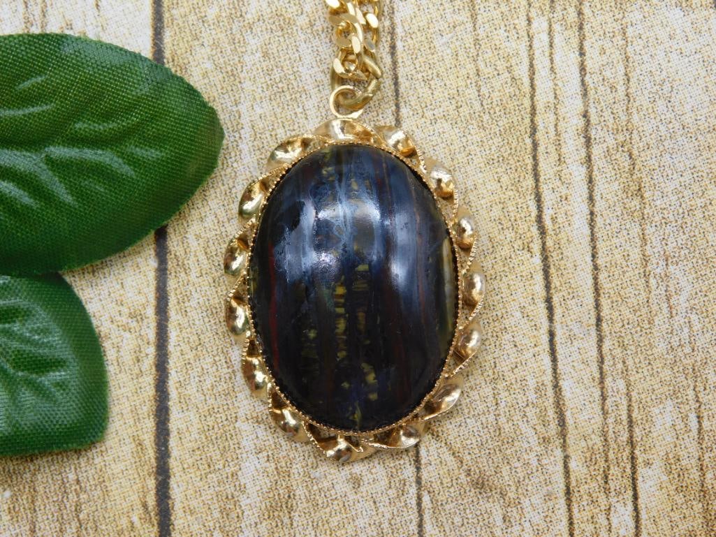 GENUINE STONE PENDANT ON CHAIN NECKLACE ROCK STONE LAPIDARY SPECIMEN (1 of 2)