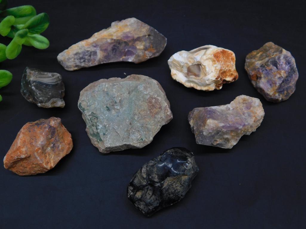 MIXED ROUGH LOT ROCK STONE LAPIDARY SPECIMEN: MIXED ROUGH LOT ROCK STONE LAPIDARY SPECIMEN