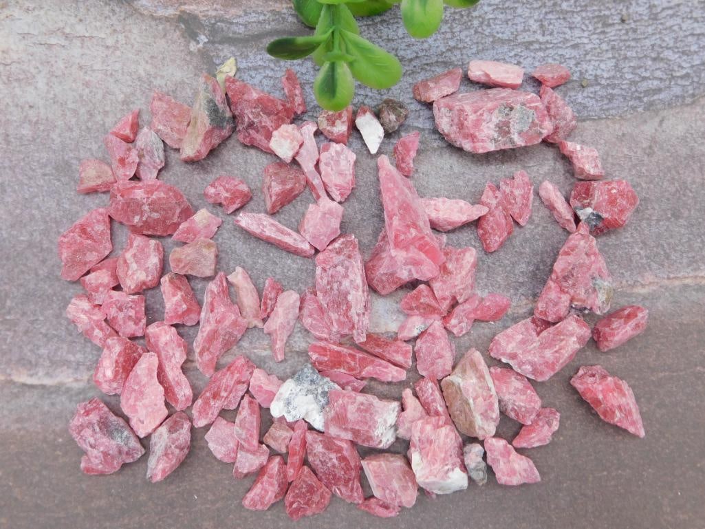 GEM RHODONITE ROCK STONE LAPIDARY SPECIMEN: GEM RHODONITE ROCK STONE LAPIDARY SPECIMEN