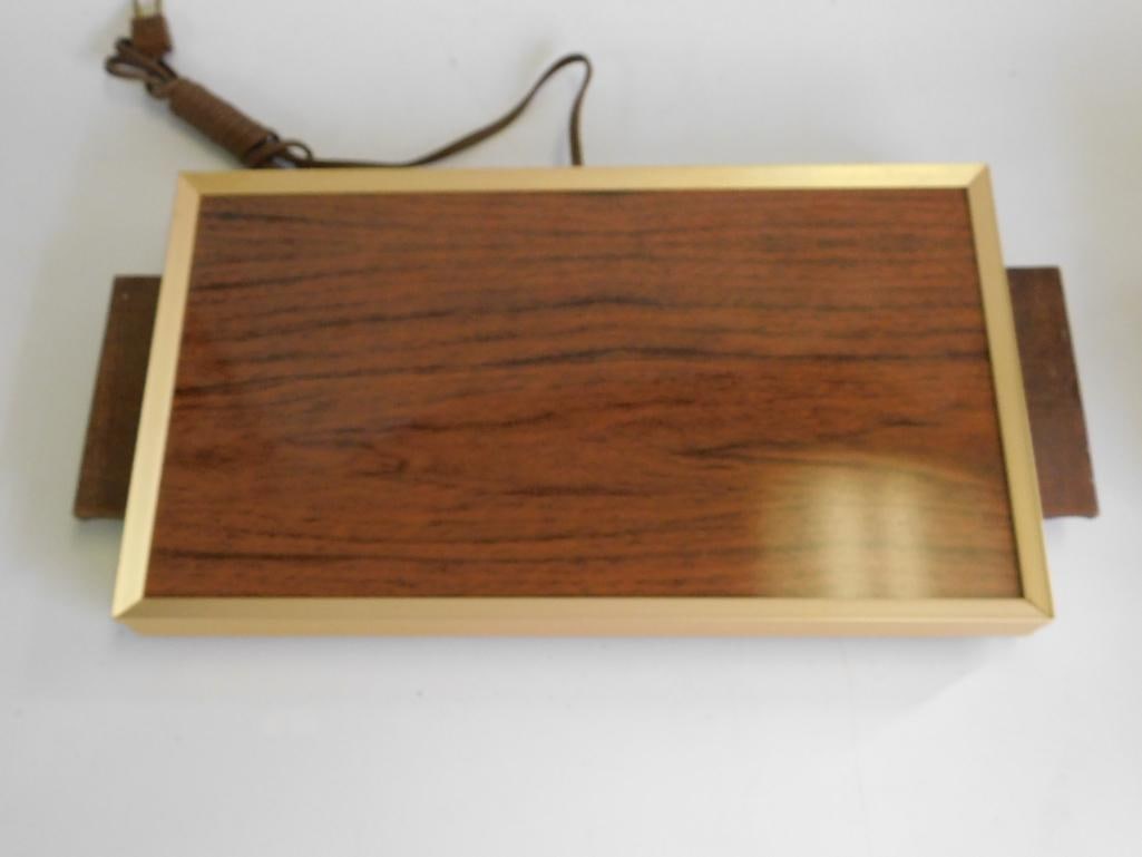B VINTAGE CORNWALL ELECTRIC FOOD WARMING TRAY VINTAGE ANTIQUE (1 of 4)