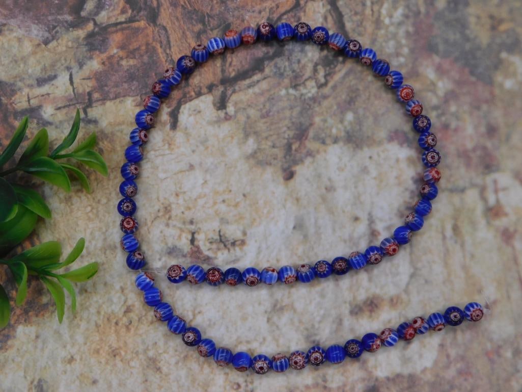 AFRICAN TRADE BEADS ROCK STONE LAPIDARY SPECIMEN: AFRICAN TRADE BEADS ROCK STONE LAPIDARY SPECIMEN