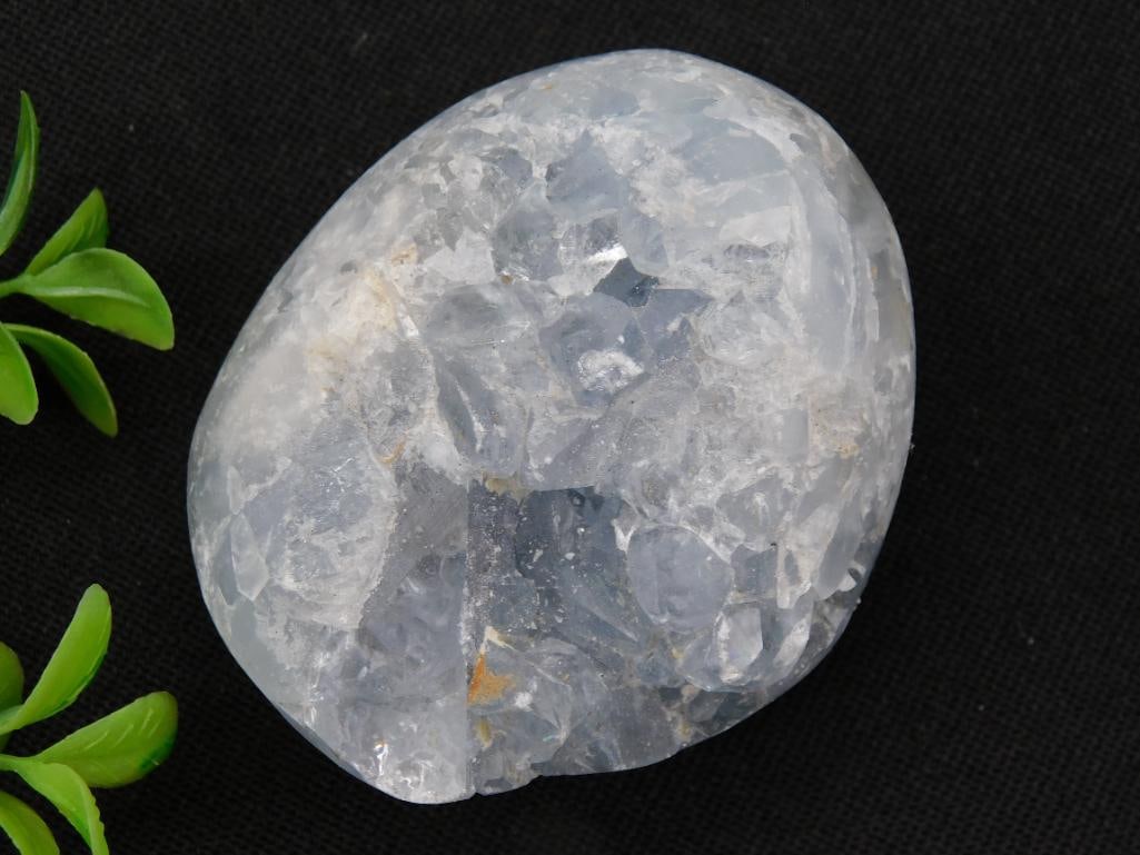 CELESTITE ROCK STONE LAPIDARY SPECIMEN: CELESTITE ROCK STONE LAPIDARY SPECIMEN