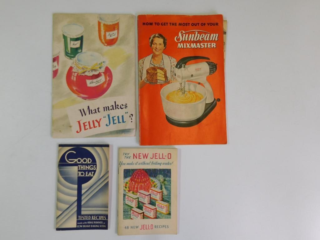 VINTAGE MID-CENTURY KITCHEN RECIPE BOOKLETS AND INSTRUCTIONAL MANUALS (1 of 4)