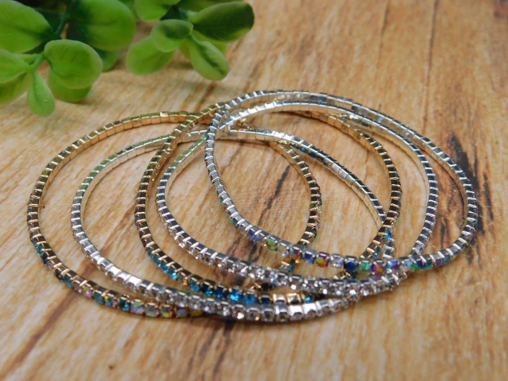 STRETCH BRACELETS (1 of 3)