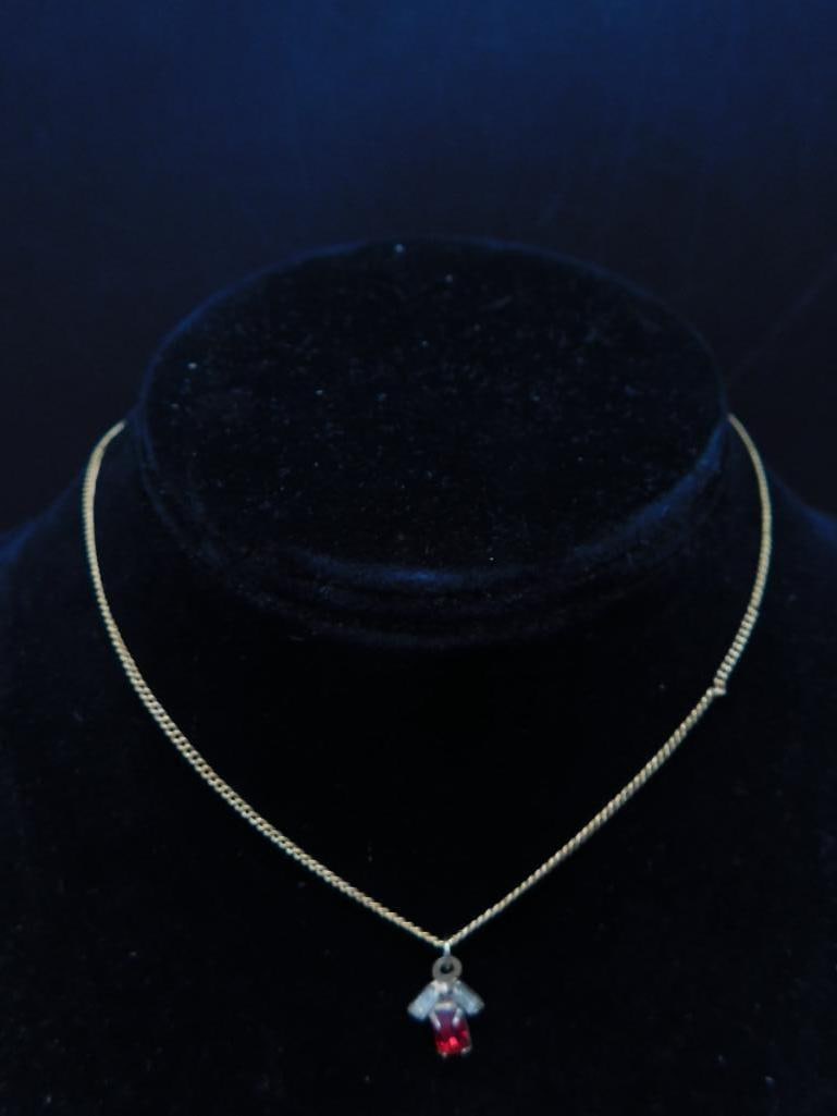 GENUINE STONE PENDANT ON CHAIN NECKLACE: GENUINE STONE PENDANT ON CHAIN NECKLACE