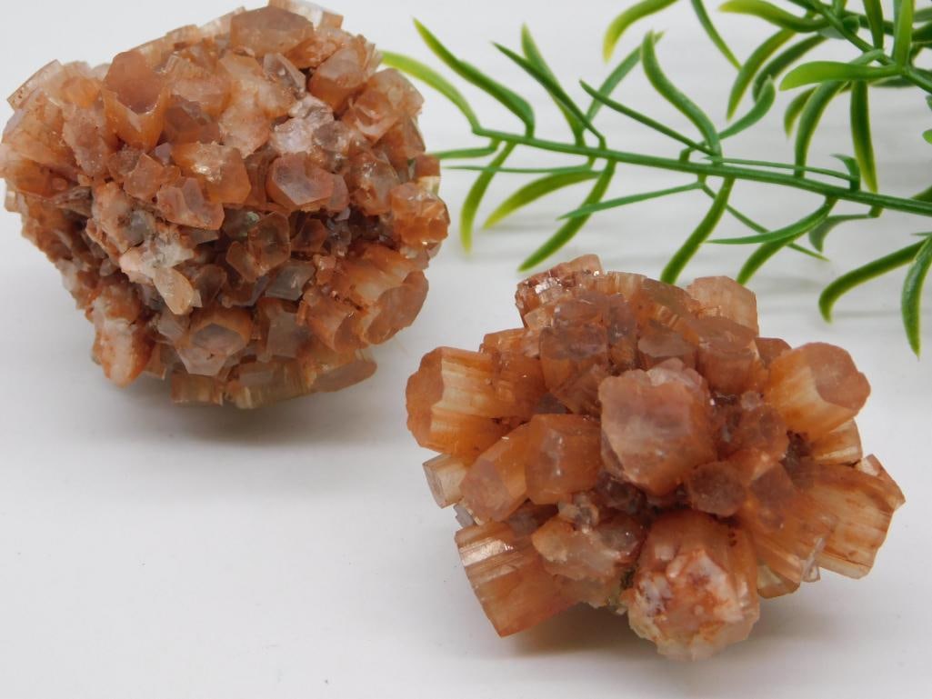 ARAGONITE ROCK STONE LAPIDARY SPECIMEN (1 of 2)
