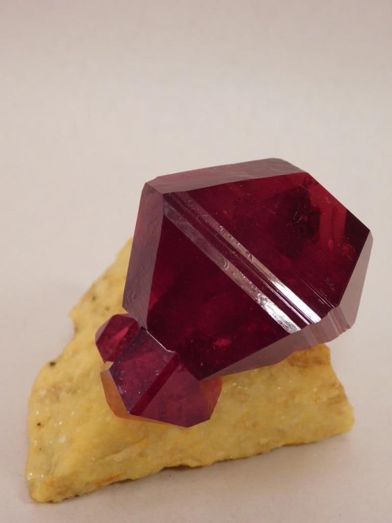 PRUSKITE MAN-MADE MINERAL: PRUSKITE MAN-MADE MINERAL