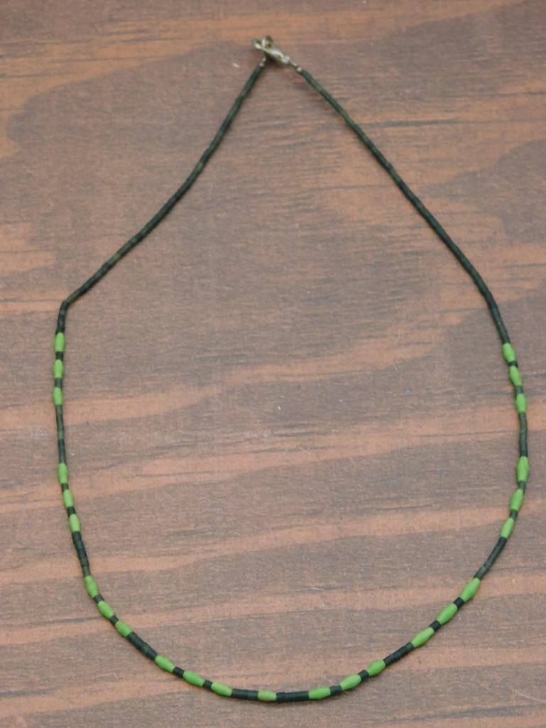 GENUINE STONE NECKLACE ROCK STONE LAPIDARY SPECIMEN: GENUINE STONE NECKLACE ROCK STONE LAPIDARY SPECIMEN