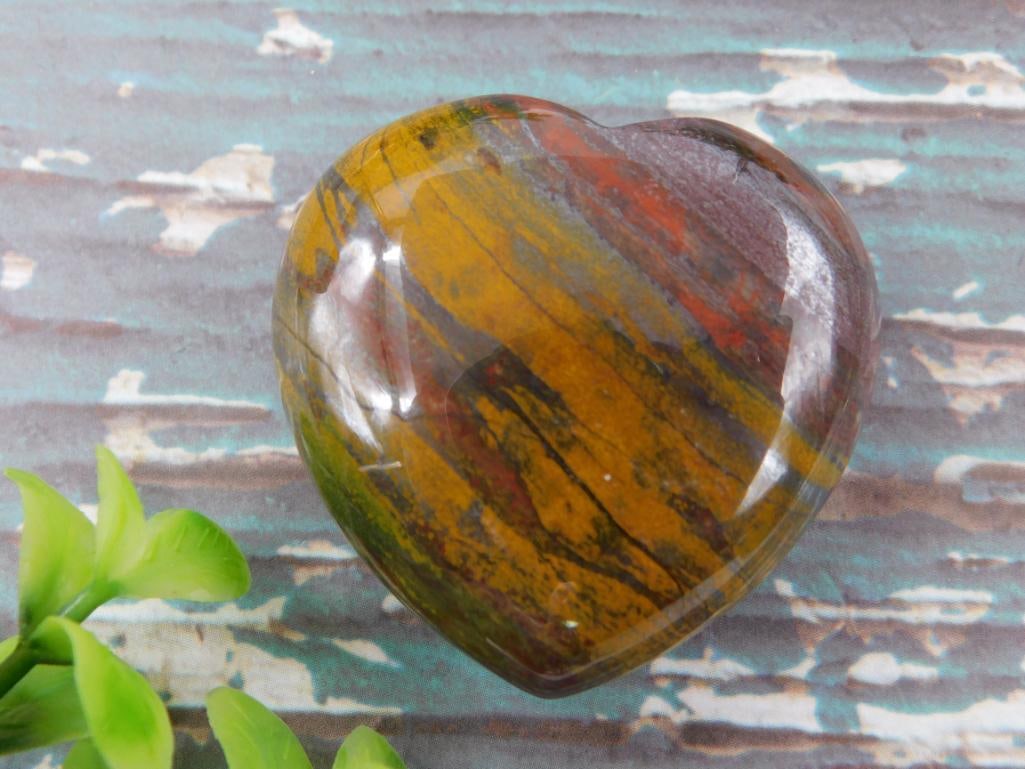 TIGER IRON HEART ROCK STONE LAPIDARY SPECIMEN: TIGER IRON HEART ROCK STONE LAPIDARY SPECIMEN