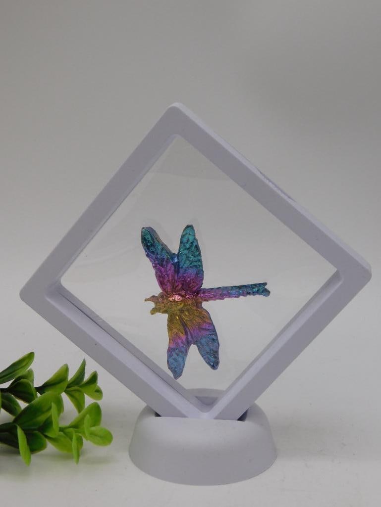 BISMUTH DRAGONFLY ROCK STONE LAPIDARY SPECIMEN: BISMUTH DRAGONFLY ROCK STONE LAPIDARY SPECIMEN