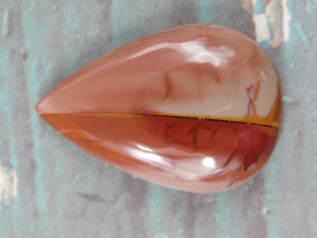 MOOKAITE CABOCHON ROCK STONE LAPIDARY SPECIMEN: MOOKAITE CABOCHON ROCK STONE LAPIDARY SPECIMEN