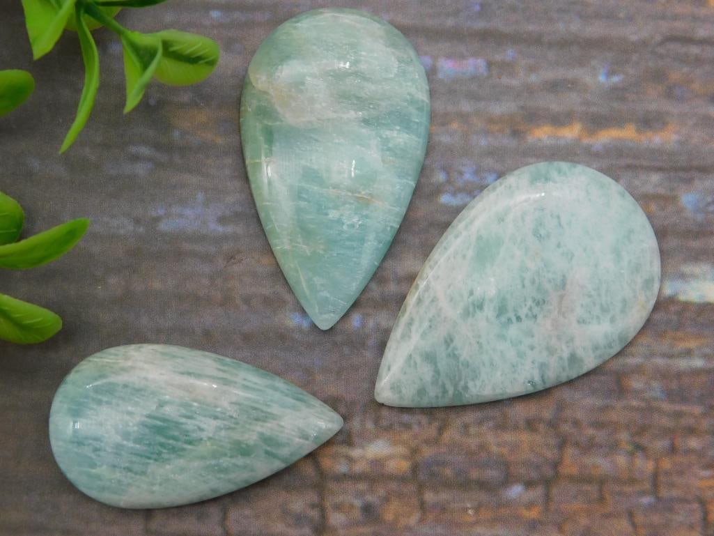 AMAZONITE CABOCHON ROCK STONE LAPIDARY SPECIMEN: AMAZONITE CABOCHON ROCK STONE LAPIDARY SPECIMEN