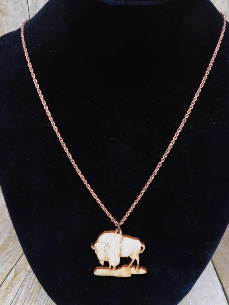 WOODEN BISON PENDANT ON CHAIN NECKLACE: WOODEN BISON PENDANT ON CHAIN NECKLACE