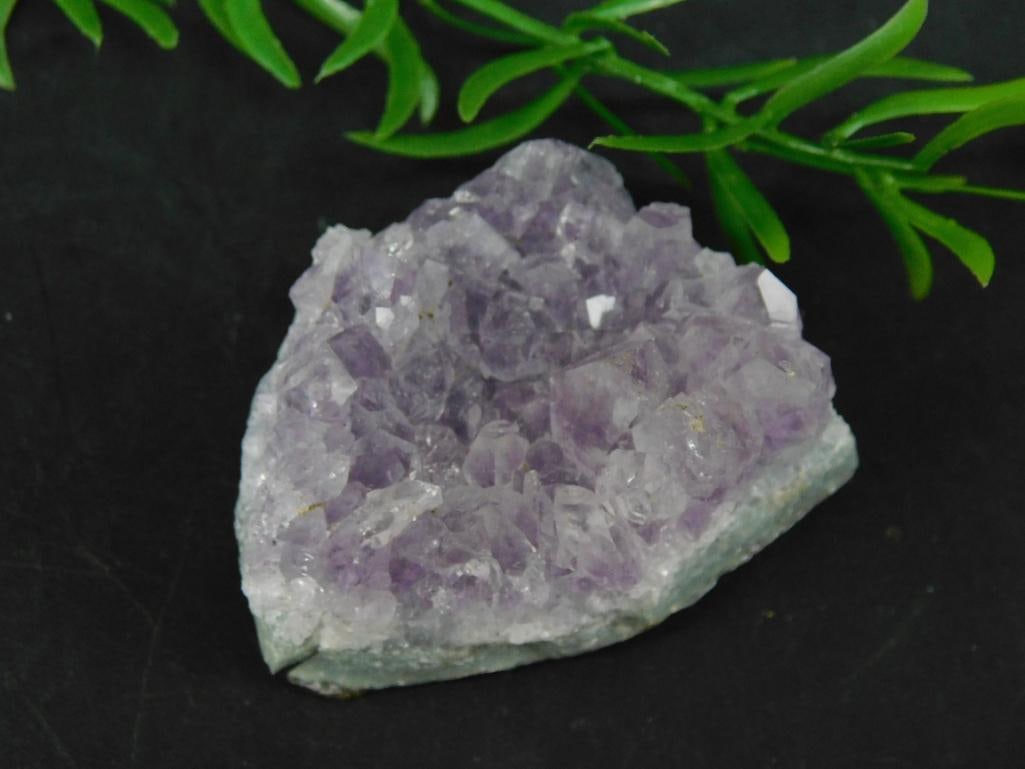 AMETHYST ROCK STONE LAPIDARY SPECIMEN (1 of 2)