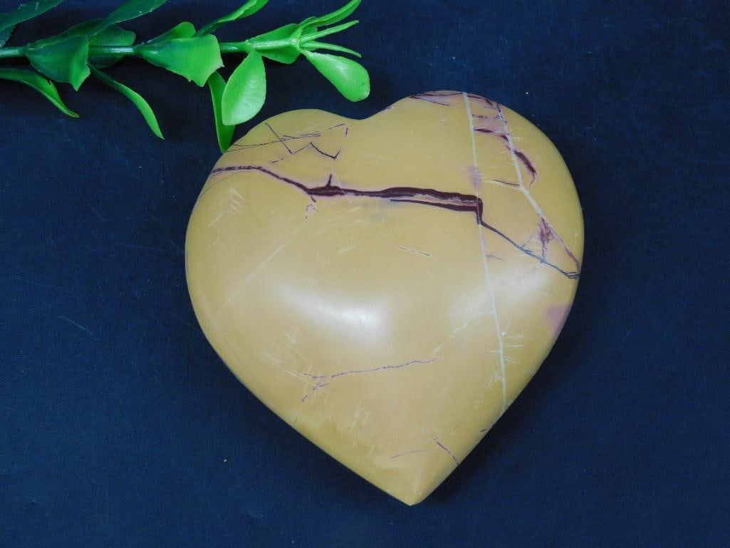 MOOKAITE HEART ROCK STONE LAPIDARY SPECIMEN: MOOKAITE HEART ROCK STONE LAPIDARY SPECIMEN