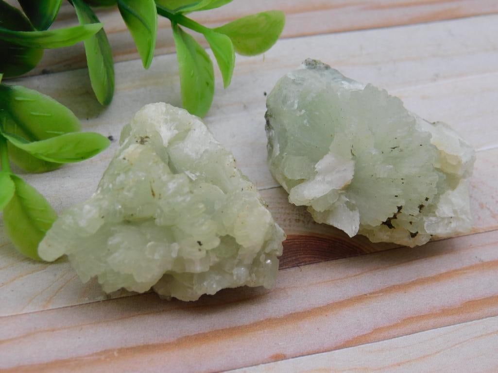 PREHNITE ROCK STONE LAPIDARY SPECIMEN (1 of 2)