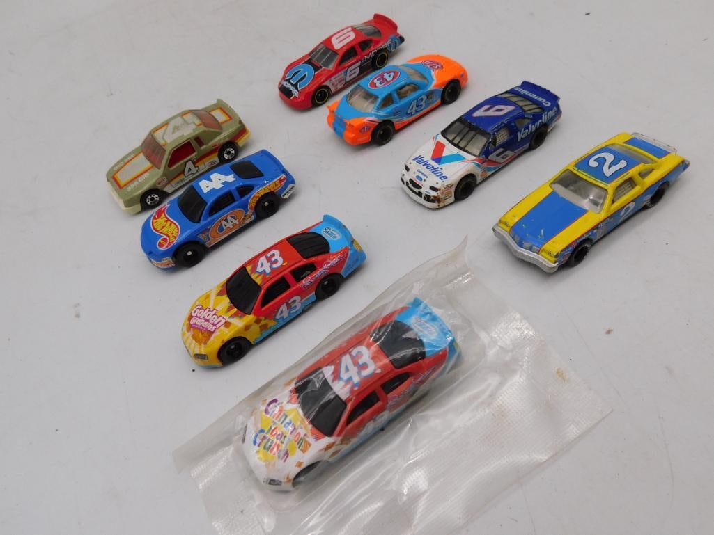 RETRO CAR TOYS MIXED BULK LOT: RETRO CAR TOYS MIXED BULK LOT