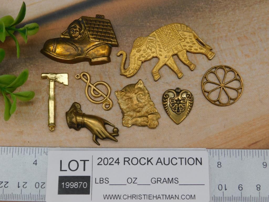 MIXED PENDANT AND STAMPING LOT - 2