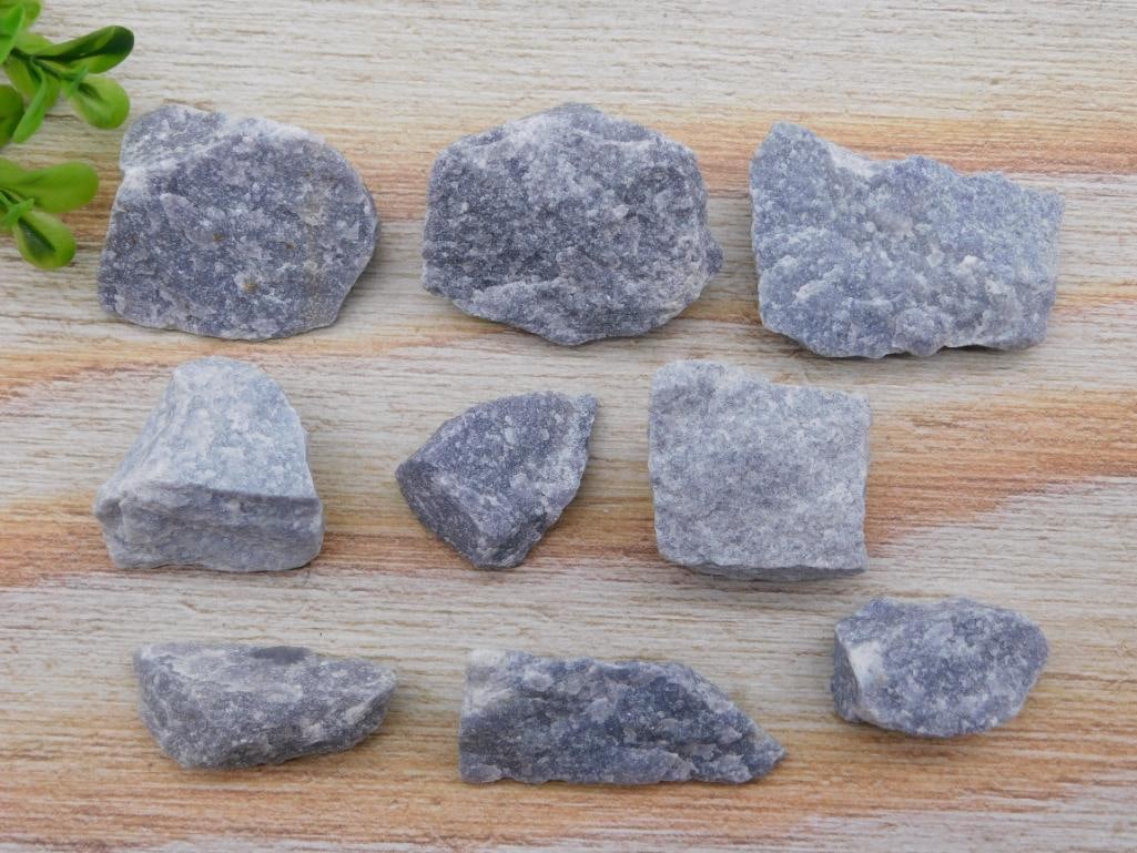 BLUE QUARTZ ROCK STONE LAPIDARY SPECIMEN (1 of 2)