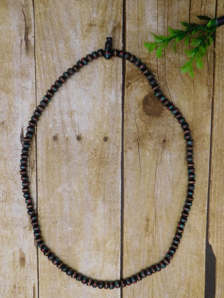 AFRICAN TRADE BEADS ROCK STONE LAPIDARY SPECIMEN: AFRICAN TRADE BEADS ROCK STONE LAPIDARY SPECIMEN