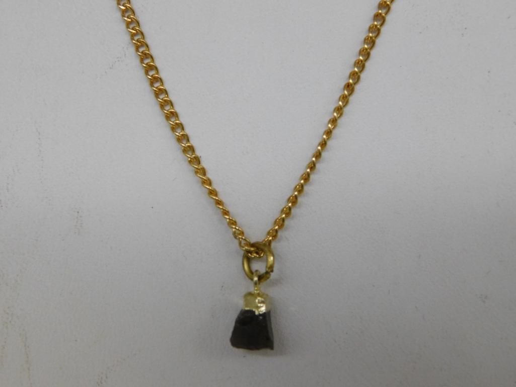 GENUINE STONE PENDANT ON CHAIN NECKLACE ROCK STONE LAPIDARY SPECIMEN (1 of 2)