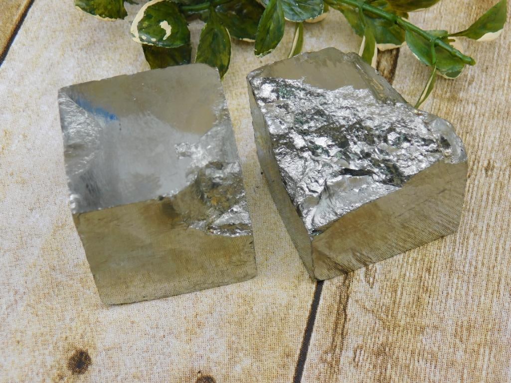 ILLUSTRIOUS SPANISH PYRITE CUBE ROCK STONE LAPIDARY SPECIMEN (1 of 2)