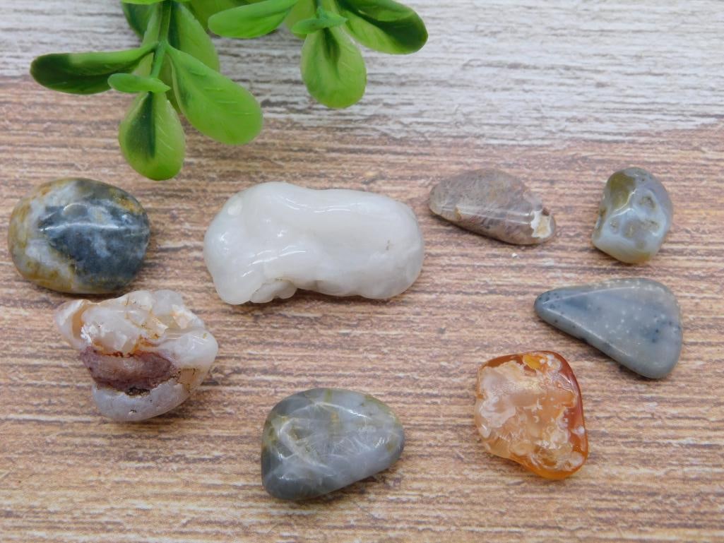 MIXED LOT ROCK STONE LAPIDARY SPECIMEN: WELCOME TO HATMAN AUCTIONS! SPECIAL NOTICE: Please see photos for measurements and descriptions. ***Yes, we have in house shipping with MANY REPEAT CUSTOMERS because of our streamlined service. ****We