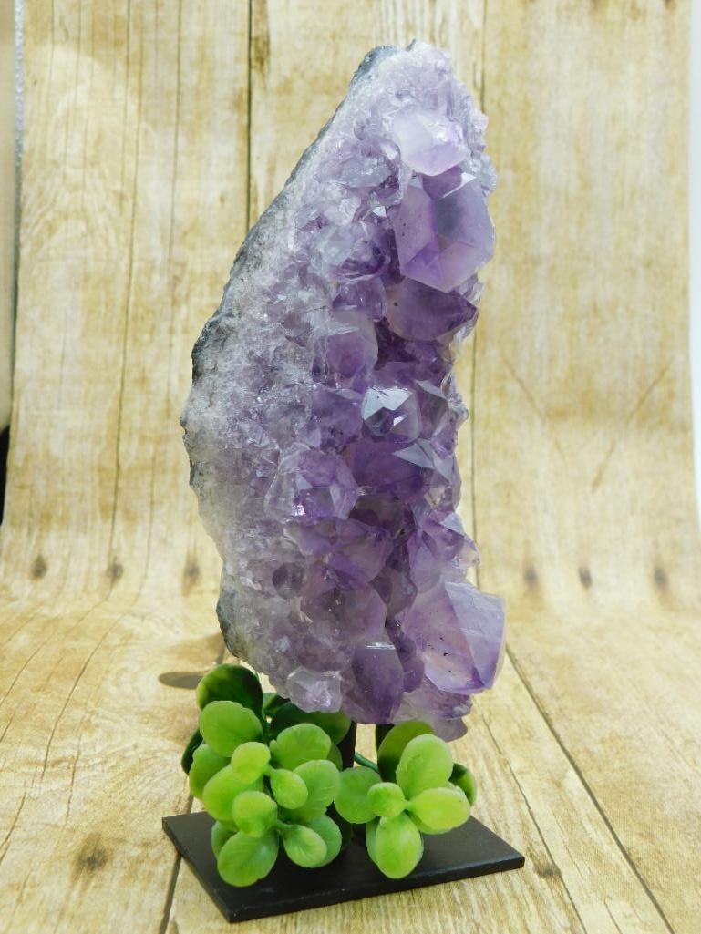 AMETHYST DISPLAY ROCK STONE LAPIDARY SPECIMEN: WELCOME TO HATMAN AUCTIONS! SPECIAL NOTICE: Please see photos for measurements and descriptions. ***Yes, we have in house shipping with MANY REPEAT CUSTOMERS because of our streamlined service. ****We