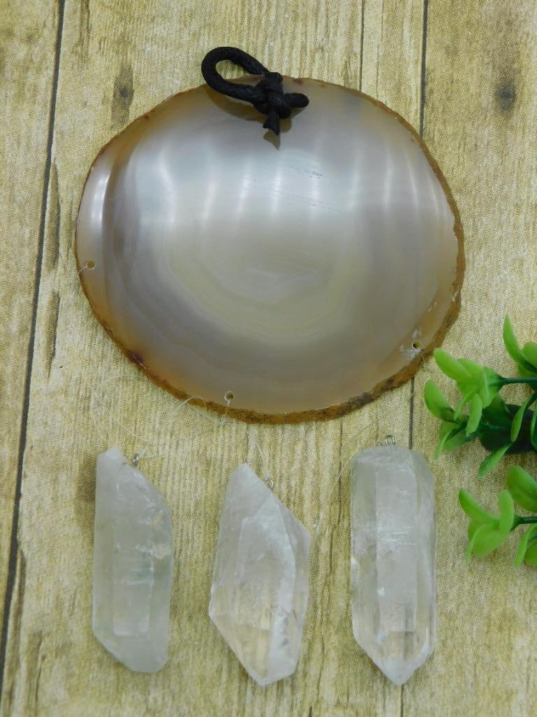 AGATE SLICE AND QUARTZ CRYSTAL WIND CHIME ROCK STONE LAPIDARY SPECIMEN: WELCOME TO HATMAN AUCTIONS! SPECIAL NOTICE: Please see photos for measurements and descriptions. ***Yes, we have in house shipping with MANY REPEAT CUSTOMERS because of our streamlined service.