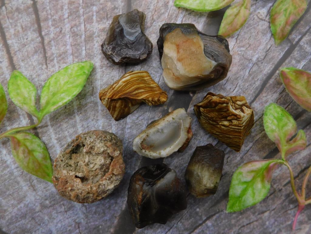 MIXED LOT ROCK STONE LAPIDARY SPECIMEN: WELCOME TO HATMAN AUCTIONS! SPECIAL NOTICE: Please see photos for measurements and descriptions. ***Yes, we have in house shipping with MANY REPEAT CUSTOMERS because of our streamlined service.