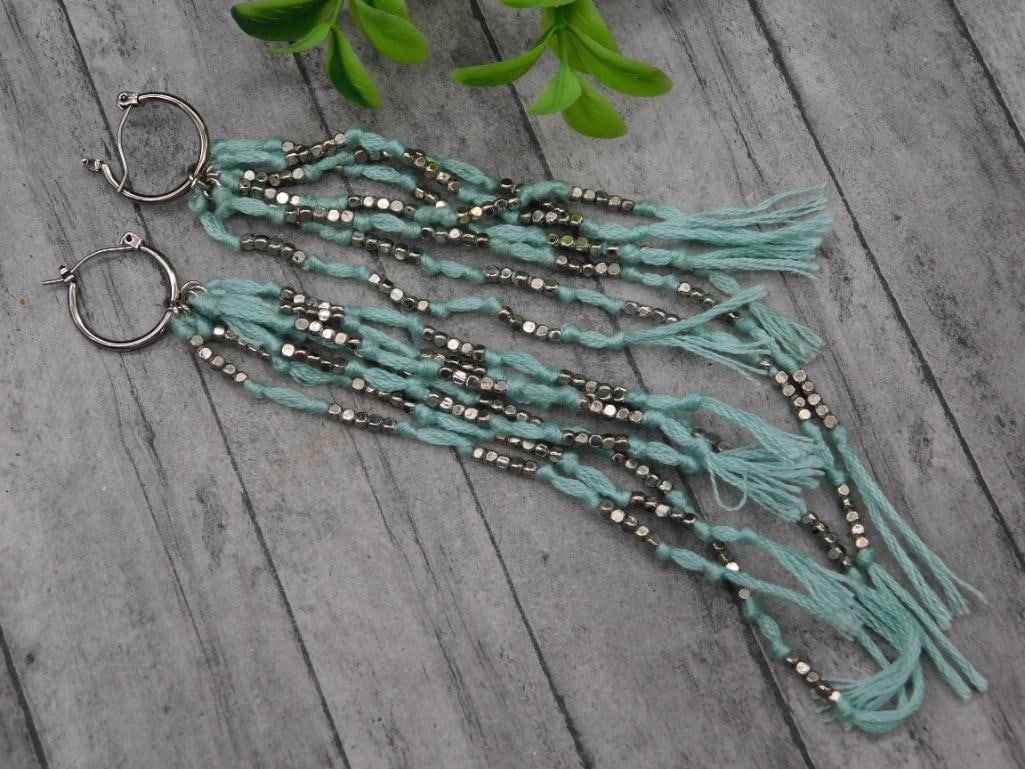 TEAL SEED BEAD EARRINGS: TEAL SEED BEAD EARRINGS