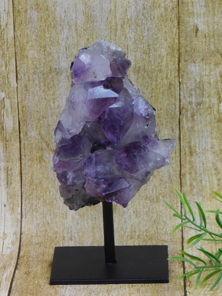 AMETHYST DISPLAY ROCK STONE LAPIDARY SPECIMEN: WELCOME TO HATMAN AUCTIONS! SPECIAL NOTICE: Please see photos for measurements and descriptions. ***Yes, we have in house shipping with MANY REPEAT CUSTOMERS because of our streamlined service. ****We