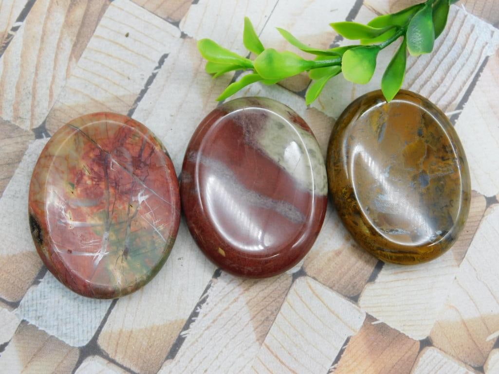 WORRY STONES ROCK STONE LAPIDARY SPECIMEN: WELCOME TO HATMAN AUCTIONS! SPECIAL NOTICE: Please see photos for measurements and descriptions. ***Yes, we have in house shipping with MANY REPEAT CUSTOMERS because of our streamlined service.