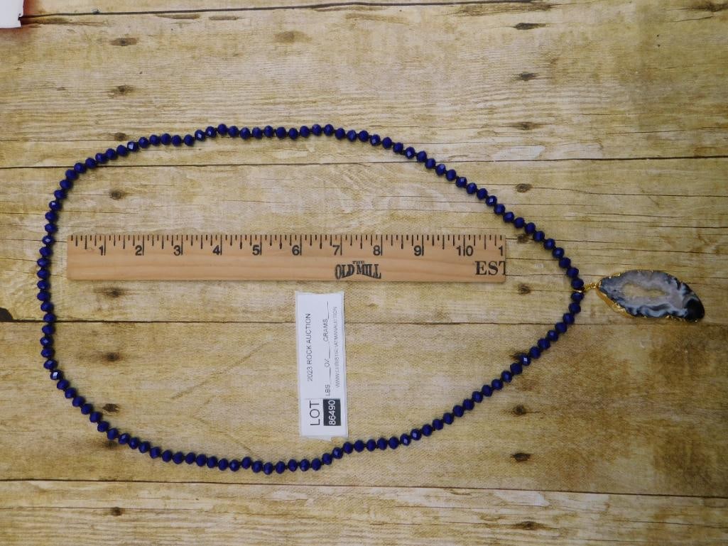 GEODE SLICE PENDANT ON SPARKLE BEAD NECKLACE - 2