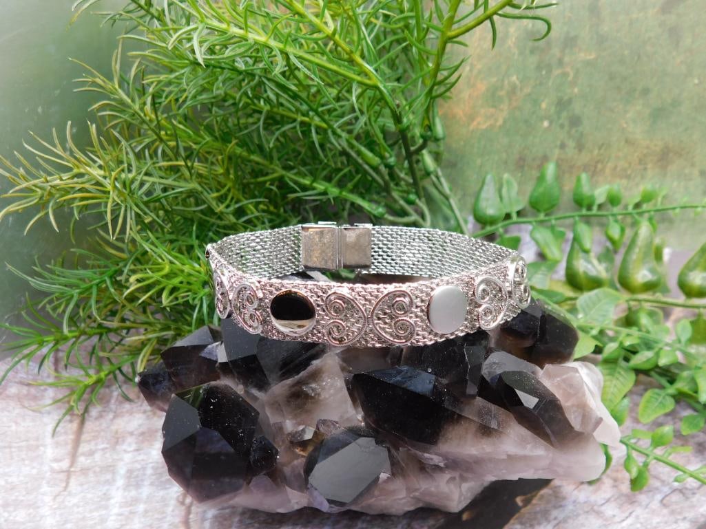 JEWELRY SALE! ROCK STONE LAPIDARY SPECIMEN: WELCOME TO HATMAN AUCTIONS! SPECIAL NOTICE: Please see photos for measurements and descriptions. ***Yes, we have in house shipping with MANY REPEAT CUSTOMERS because of our streamlined service.
