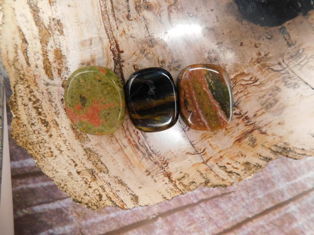 MIXED LOT ROCK STONE LAPIDARY SPECIMEN: WELCOME TO HATMAN AUCTIONS! SPECIAL NOTICE: Please see photos for measurements and descriptions. ***Yes, we have in house shipping with MANY REPEAT CUSTOMERS because of our streamlined service. ****We