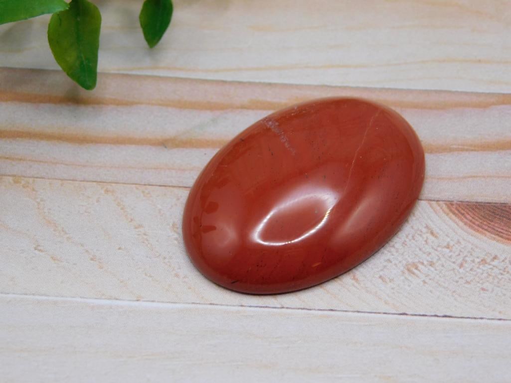 RED JASPER CABOCHON ROCK STONE LAPIDARY SPECIMEN: RED JASPER CABOCHON ROCK STONE LAPIDARY SPECIMEN