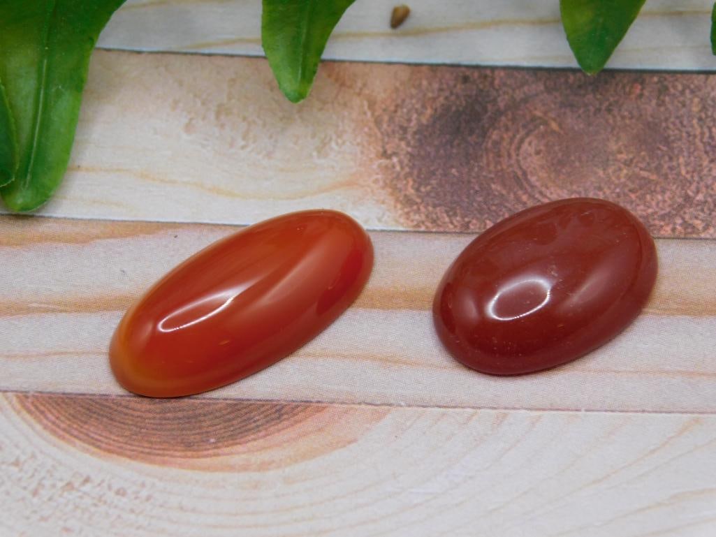 CARNELIAN CABOCHONS ROCK STONE LAPIDARY SPECIMEN (1 of 2)