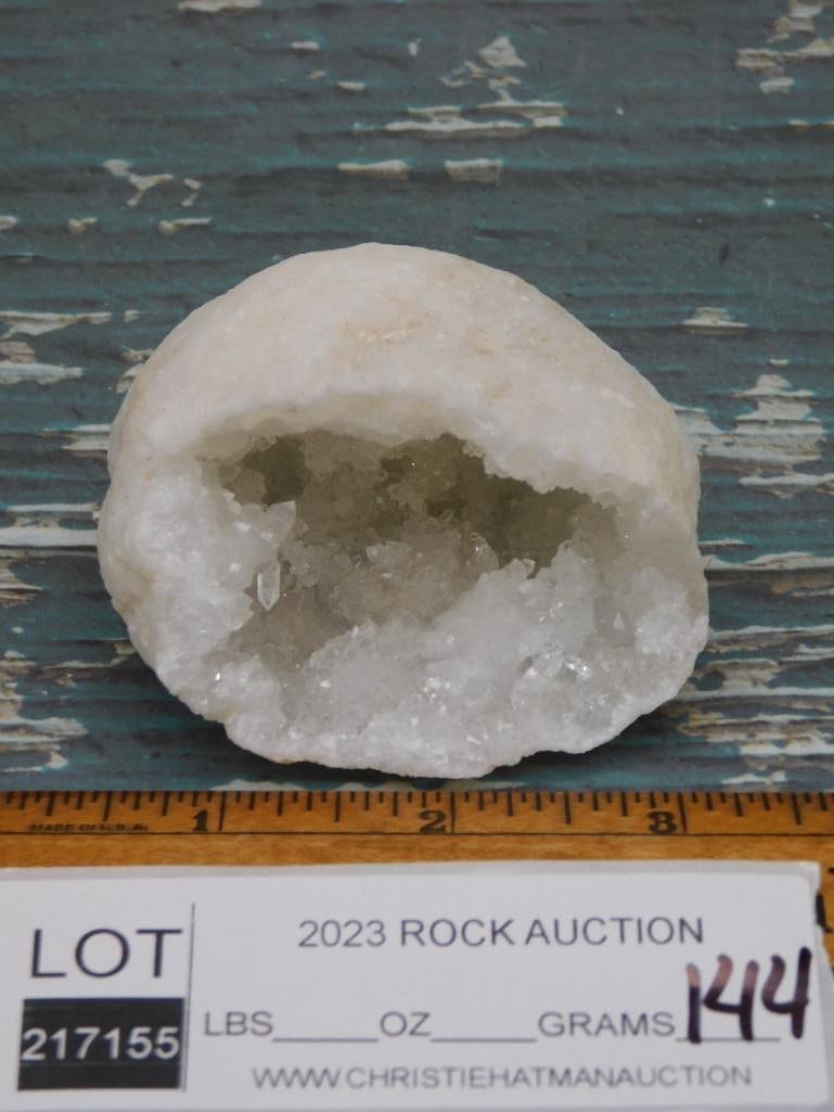 GEODE ROCK STONE LAPIDARY SPECIMEN - 3