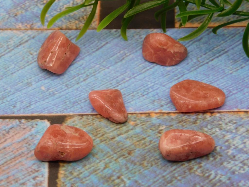 RHODOCHROSITE ROCK STONE LAPIDARY SPECIMEN: WELCOME TO HATMAN AUCTIONS! SPECIAL NOTICE: Please see photos for measurements and descriptions. ***Yes, we have in house shipping with MANY REPEAT CUSTOMERS because of our streamlined service. ****We