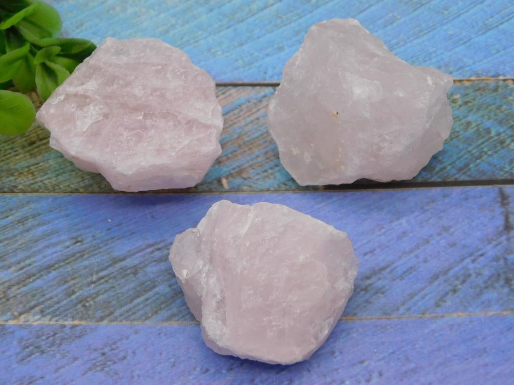 ROSE QUARTZ ROCK STONE LAPIDARY SPECIMEN: ROSE QUARTZ ROCK STONE LAPIDARY SPECIMEN