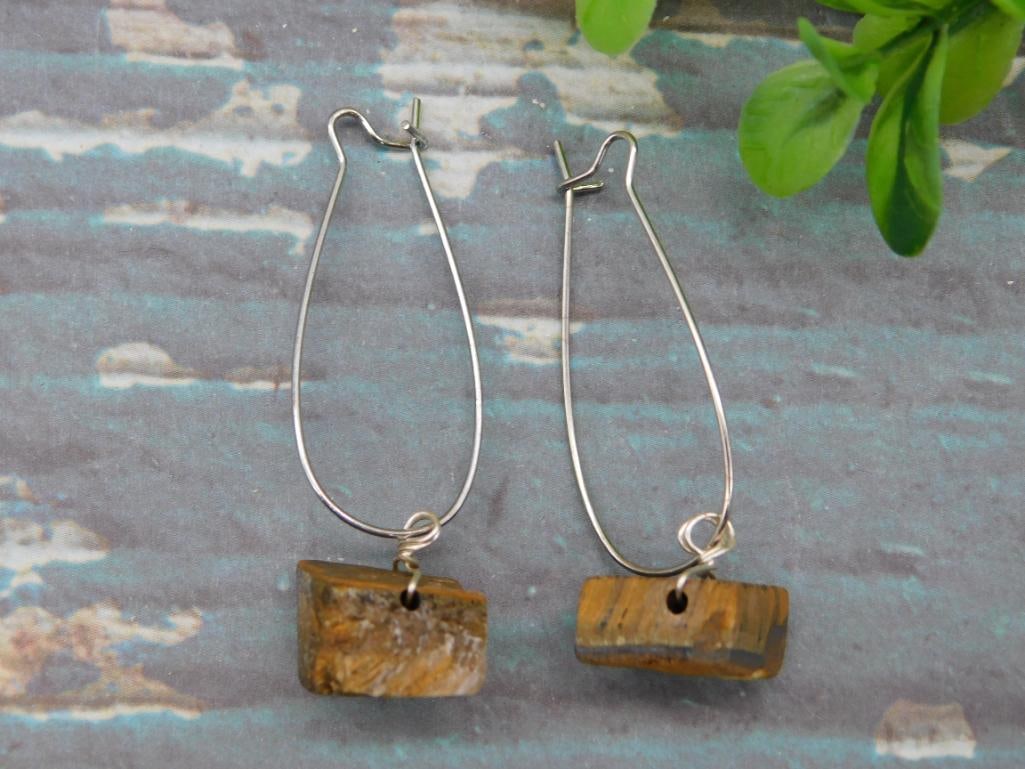 ROUGH STONE EARRINGS ROCK STONE LAPIDARY SPECIMEN (1 of 2)