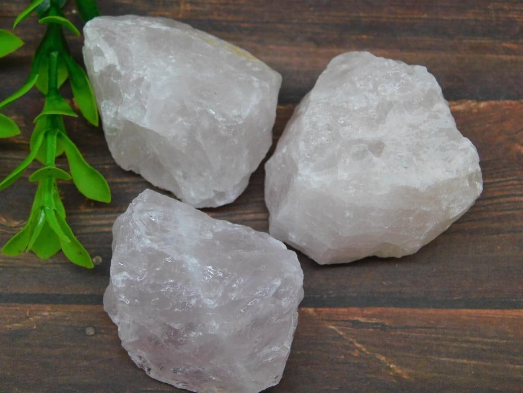 ROSE QUARTZ ROCK STONE LAPIDARY SPECIMEN: ROSE QUARTZ ROCK STONE LAPIDARY SPECIMEN