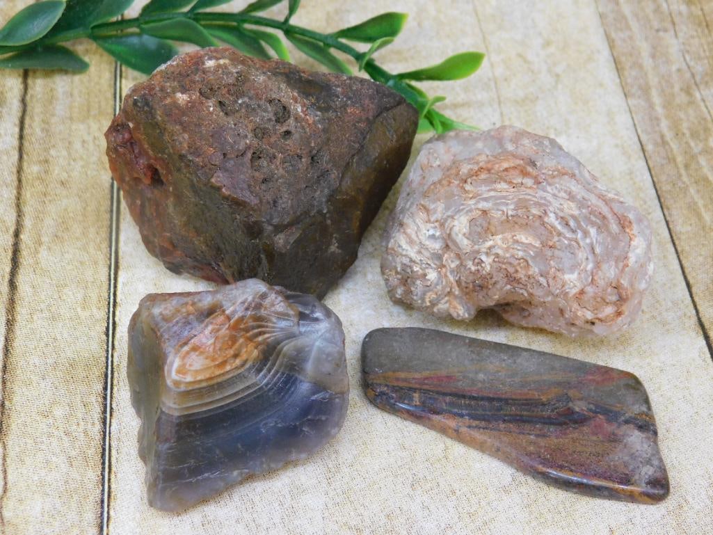 MIXED ROUGH ROCK ROCK STONE LAPIDARY SPECIMEN (1 of 2)