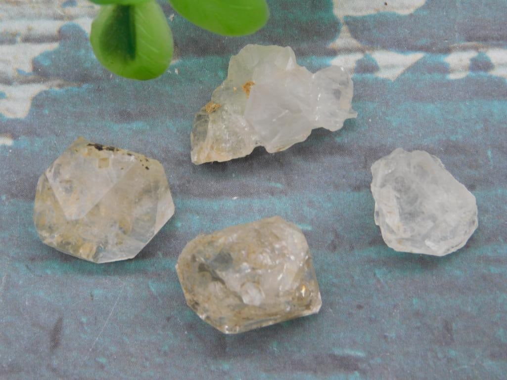 HERKIMER DIAMONDS ROCK STONE LAPIDARY SPECIMEN: HERKIMER DIAMONDS ROCK STONE LAPIDARY SPECIMEN