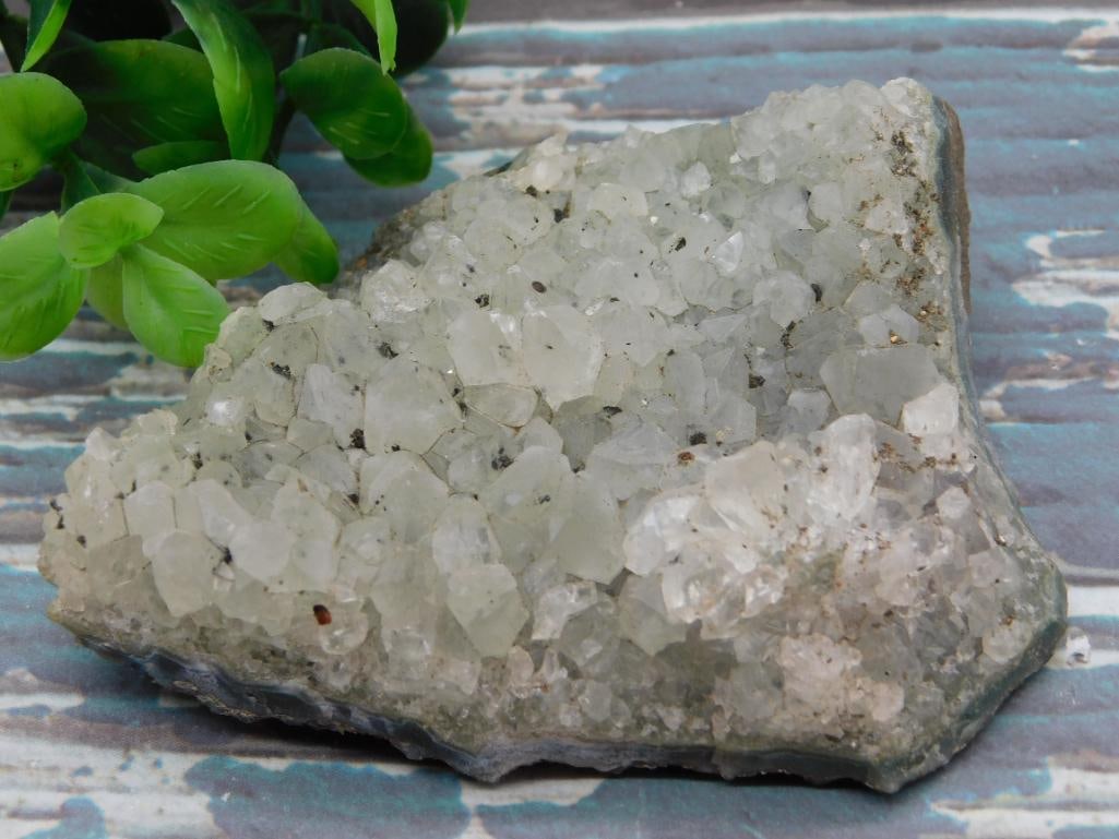ROCK STONE LAPIDARY SPECIMEN (1 of 2)