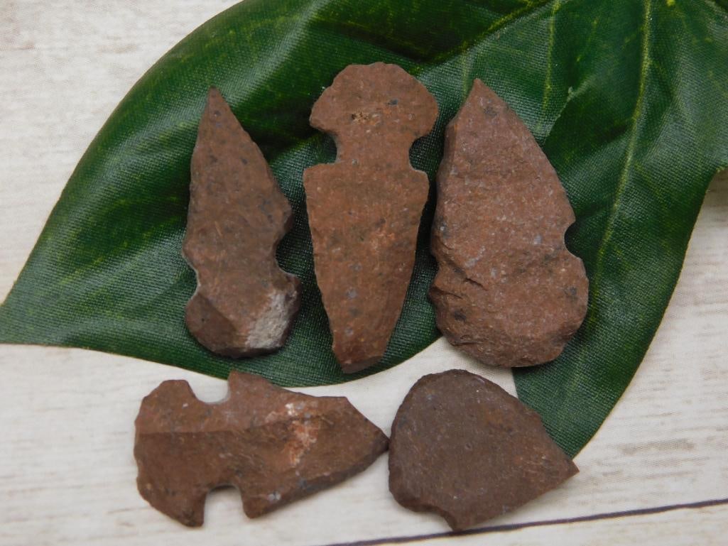 HAND KNAPPED ARTIFACT TOOLS ROCK STONE LAPIDARY SPECIMEN (1 of 2)